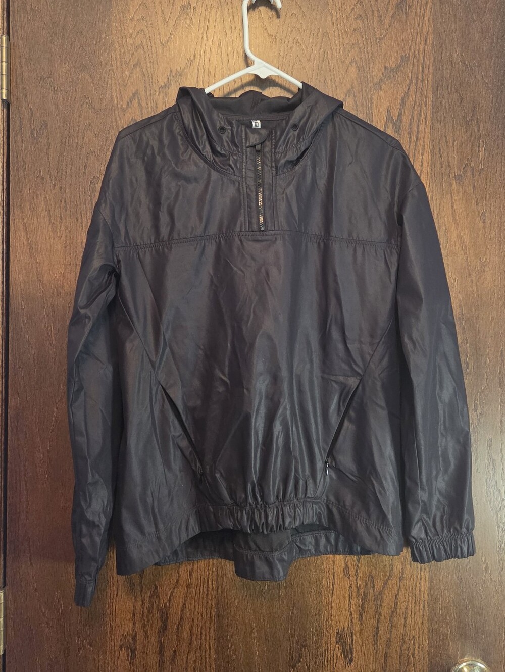 Fabletics Europa Pullover II Lightweight Black Hooded Jacket Waterproof